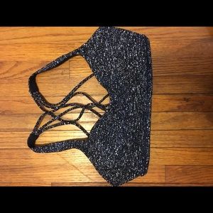 Lululemon sports bra